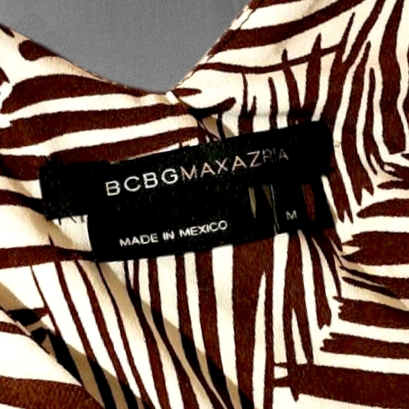 BCBGMaxAzria Wrap Top - Picture 2 of 3